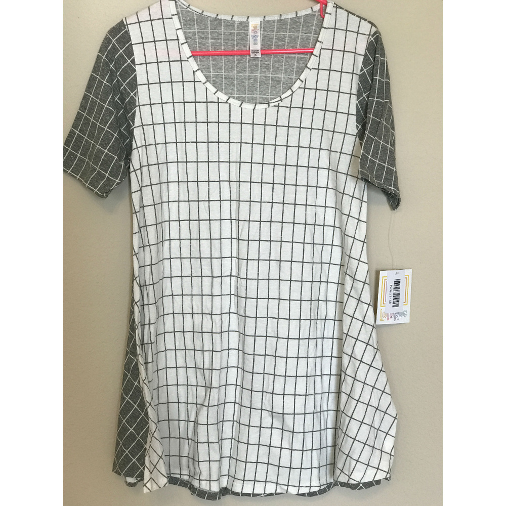 NWT XS LuLaRoe Perfect Tee